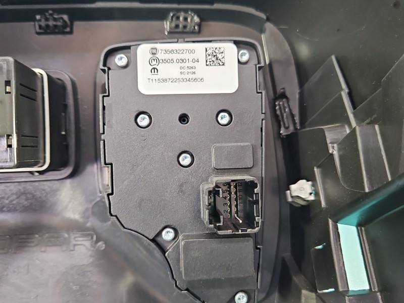 Перемикач кнопка Jeep Renegade 73563322700 — фото деталі 6