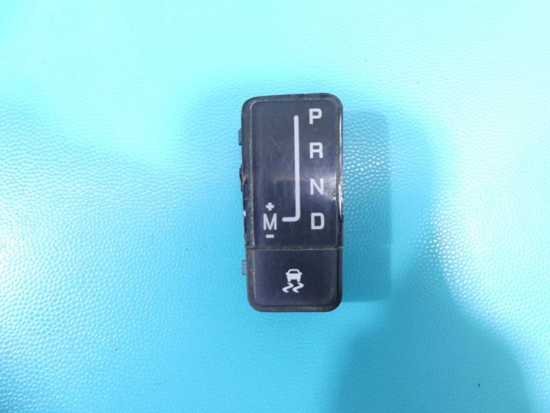Переключатель кнопка Suzuki XL 7 S8602A62482659 — фото детали 2