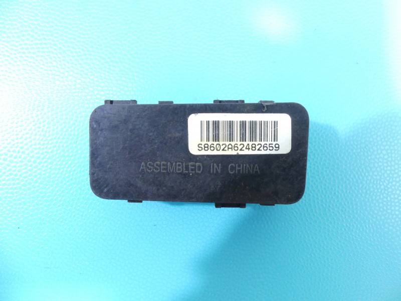 Переключатель кнопка Suzuki XL 7 S8602A62482659 — фото детали 3