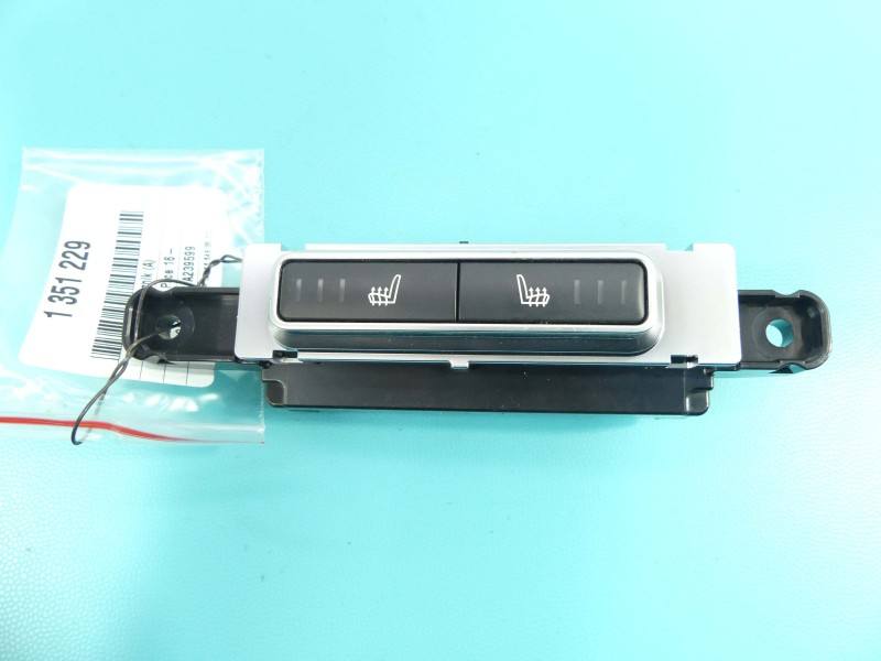 Перемикач кнопка Jaguar F Pace GX73-14D694-AB