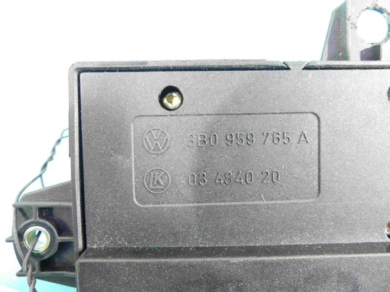 Перемикач кнопка Skoda Superb 1 3B0959765A — фото деталі 4