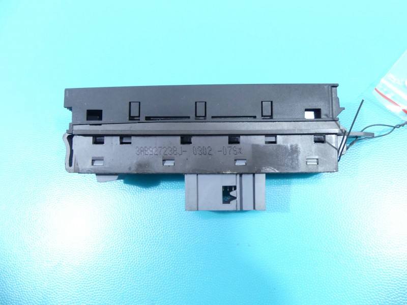 Переключатель кнопка Volkswagen Passat B7 3AB927238J — фото детали 5