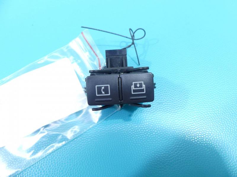 Перемикач кнопка Mercedes C W204 A2048702851 — фото деталі 2