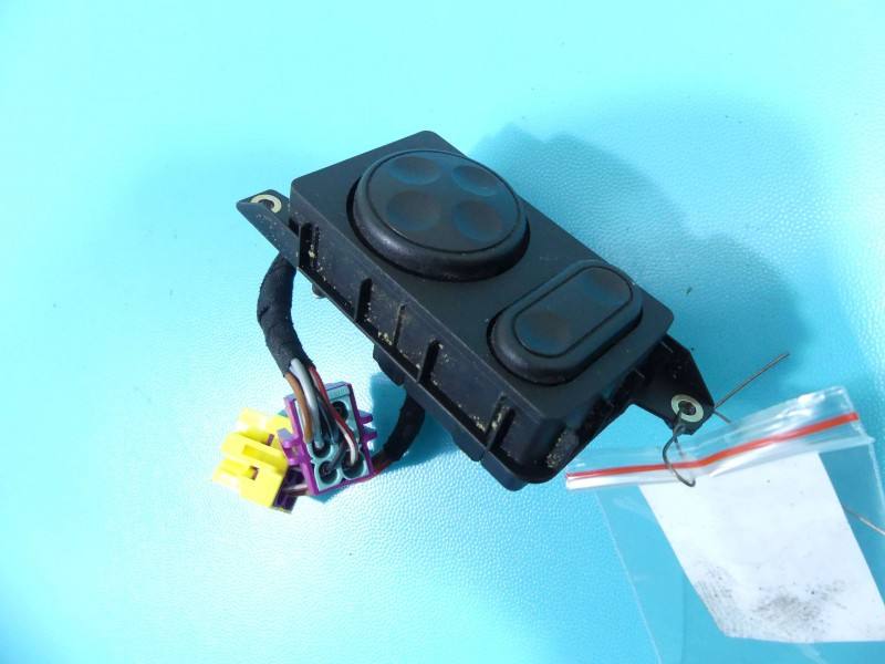 Перемикач кнопка Audi A8 D2 4D0959777A