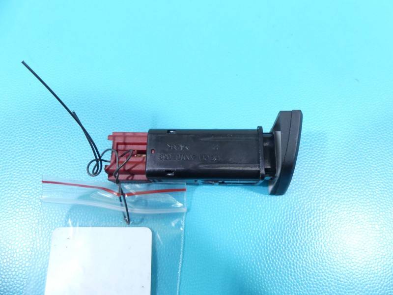 Перемикач кнопка Chevrolet Captiva 299107638 — фото деталі 3