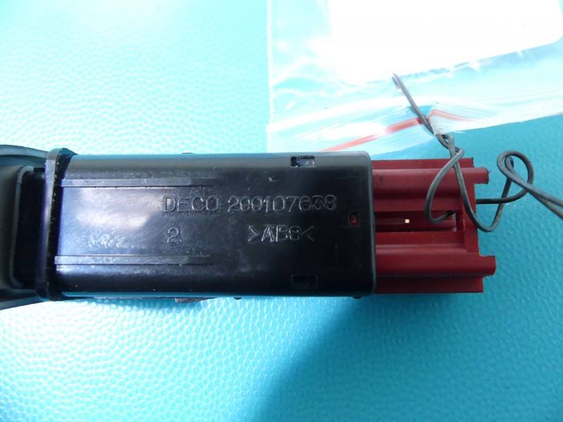 Перемикач кнопка Chevrolet Captiva 299107638 — фото деталі 4