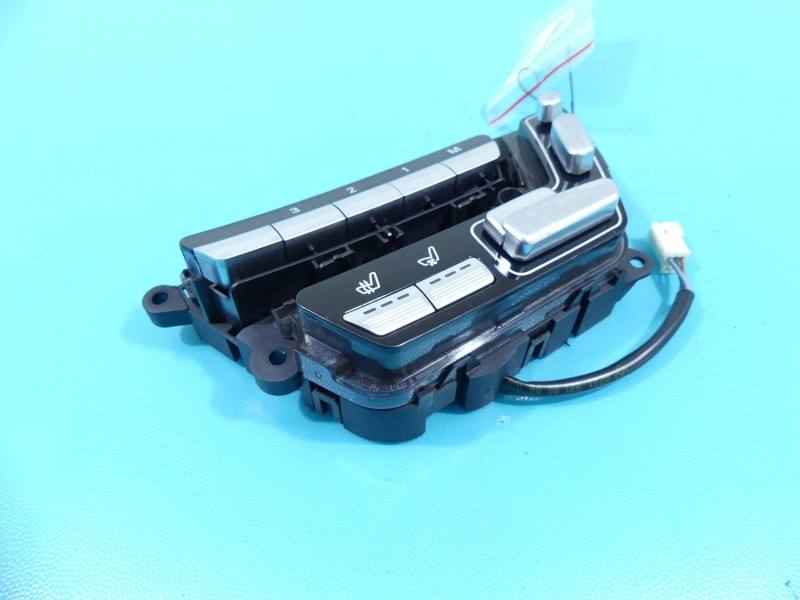 Перемикач кнопка Mercedes S W221 A2218707751