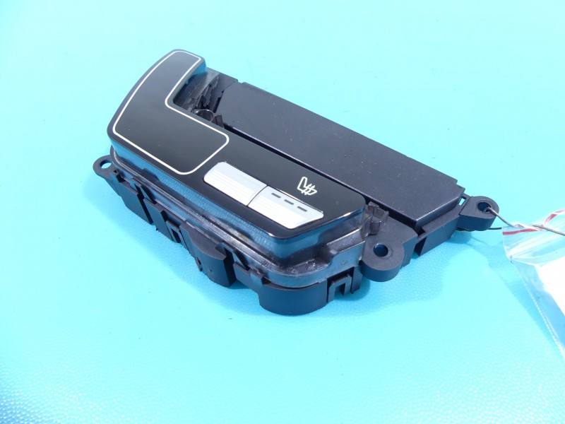 Перемикач кнопка Mercedes S W221 A2218700058