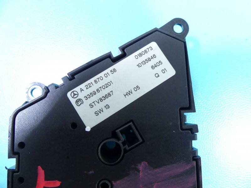 Перемикач кнопка Mercedes S W221 A2218700158 — фото деталі 4