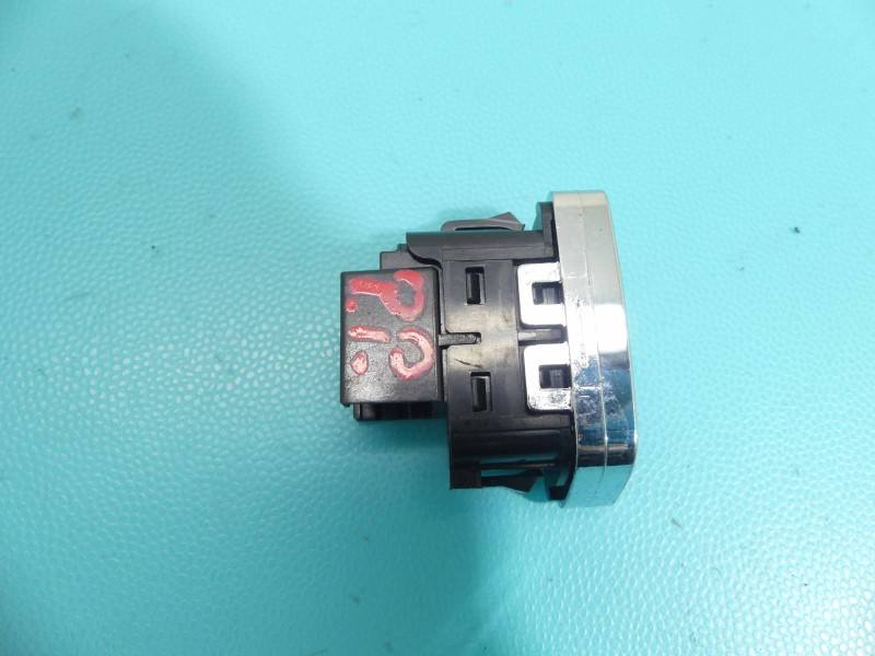 Перемикач кнопка Ford Kuga BB5T-14017-CCW — фото деталі 2