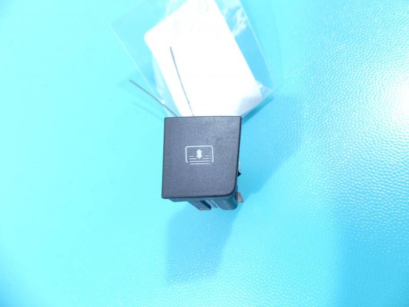 Перемикач кнопка Volkswagen Passat CC 3C0959563A — фото деталі 2
