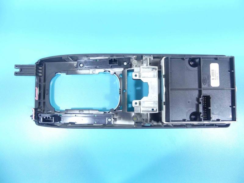 Перемикач кнопка Land Rover Range Rover AH32-14B596-AC — фото деталі 4