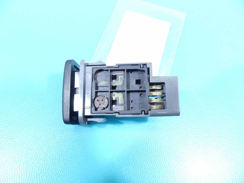 Перемикач кнопка Toyota Land Cruiser 156935 — фото деталі 3