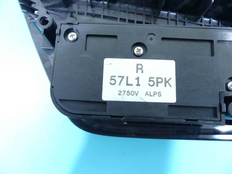 Перемикач кнопка Suzuki Kizashi 57L15PK — фото деталі 4