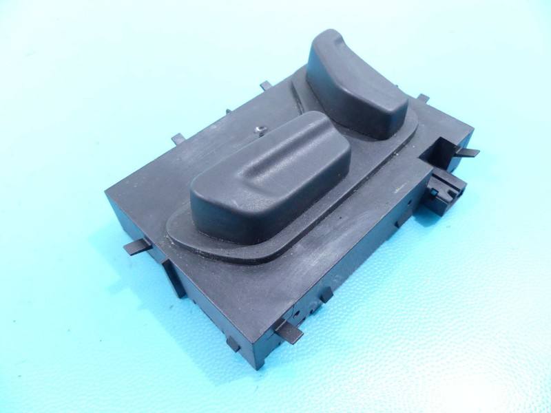 Переключатель кнопка Citroen C5 96598311XT