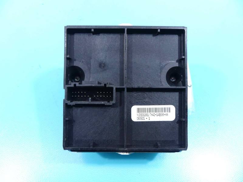 Перемикач кнопка Land Rover Range Rover 7H42-14B596-AA — фото деталі 3