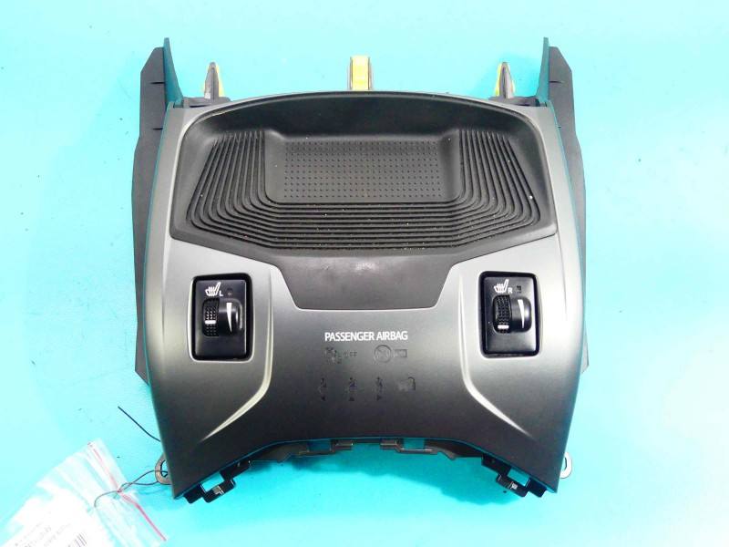 Перемикач кнопка Toyota Avensis T27