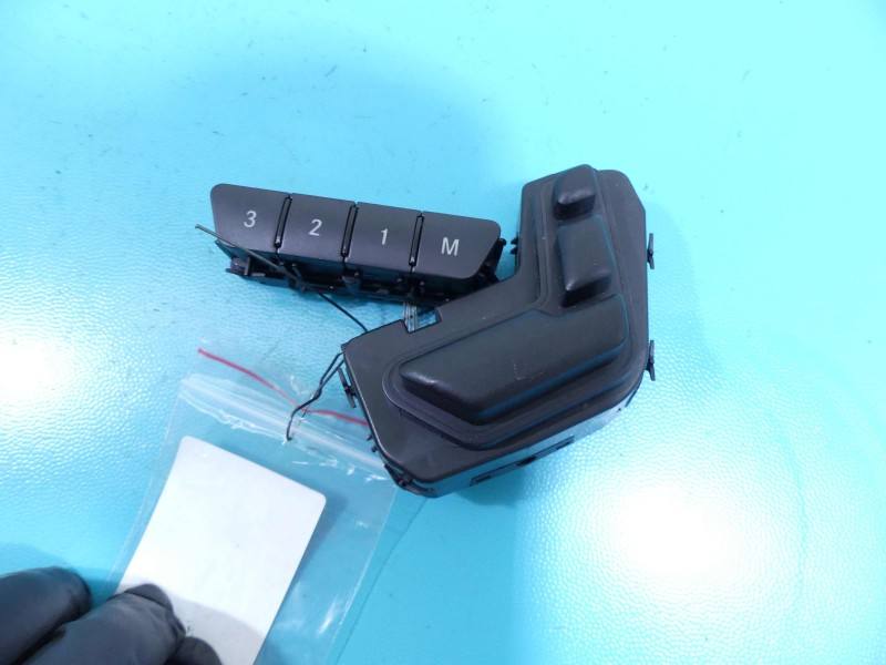 Переключатель кнопка Mercedes CLS C218 A2129059700