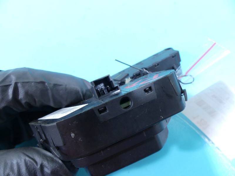 Переключатель кнопка Mercedes CLS C218 A2129059700 — фото детали 5