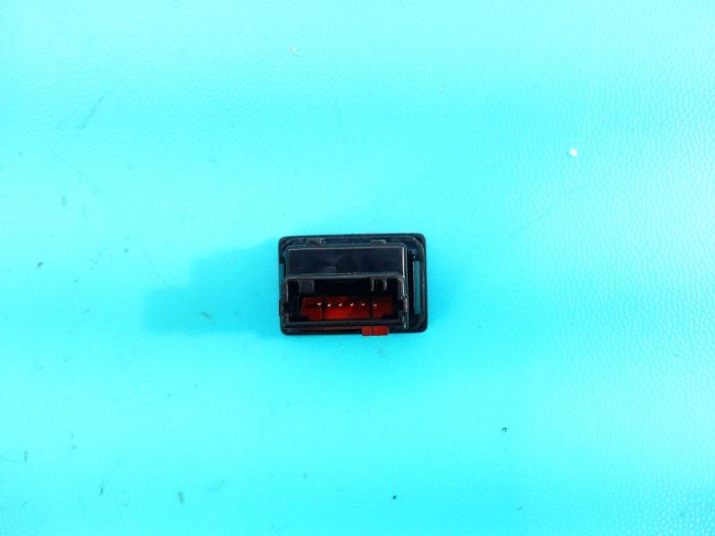 Переключатель кнопка Toyota Urban Cruiser 15C032 — фото детали 4
