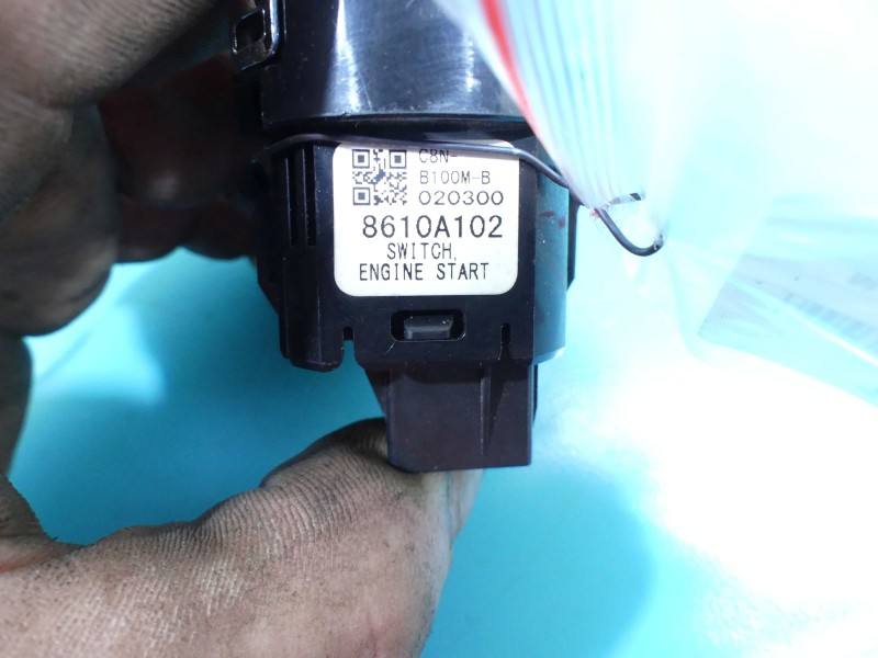 Переключатель кнопка Mitsubishi Outlander 8610A102 — фото детали 5