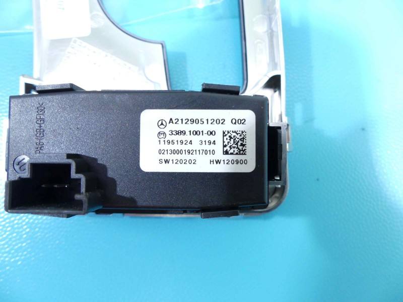 Перемикач кнопка Mercedes CLS C218 A2129051202 — фото деталі 6