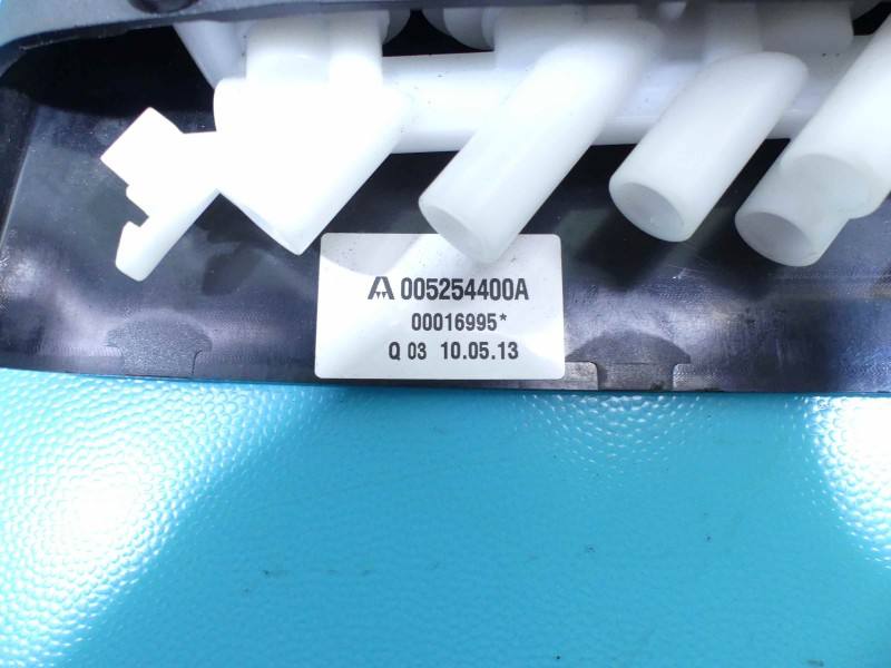 Перемикач кнопка Mercedes CLS C218 A0018001378LI — фото деталі 6