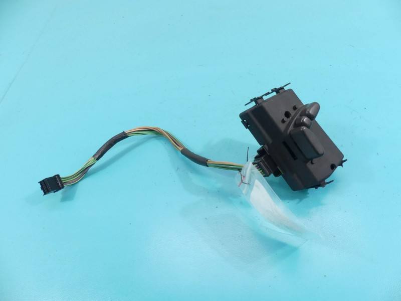 Переключатель кнопка Chrysler Pacifica 1AK87TRMAA