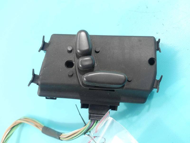 Переключатель кнопка Chrysler Pacifica 1AK87TRMAA — фото детали 2