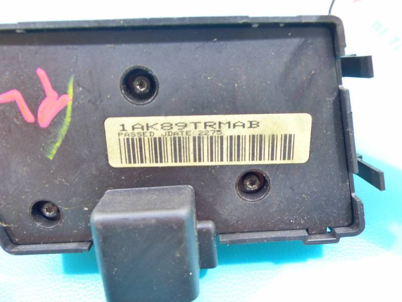 Переключатель кнопка Chrysler Pacifica 1AK89TRMAB — фото детали 4