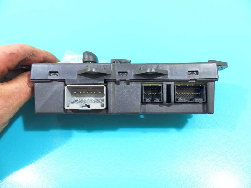 Перемикач кнопка Chrysler Pacifica 04685982AH — фото деталі 6