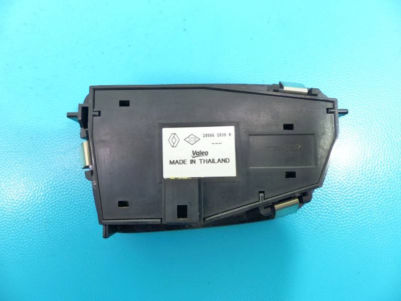 Перемикач кнопка Renault Talisman 285662839R — фото деталі 3