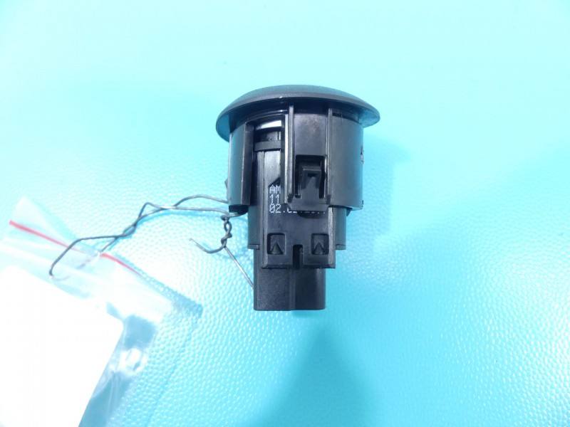 Переключатель кнопка Ford Focus AM5T-11572-AA — фото детали 3