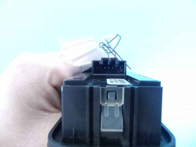 Перемикач кнопка Land Rover Freelander 5H22-18K909-AA — фото деталі 4