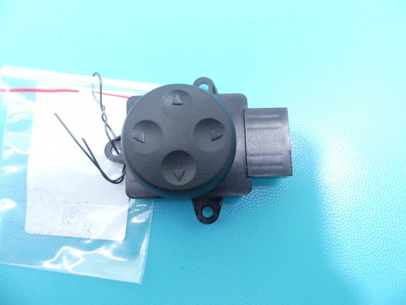 Перемикач кнопка Tesla Model S AG130872-A