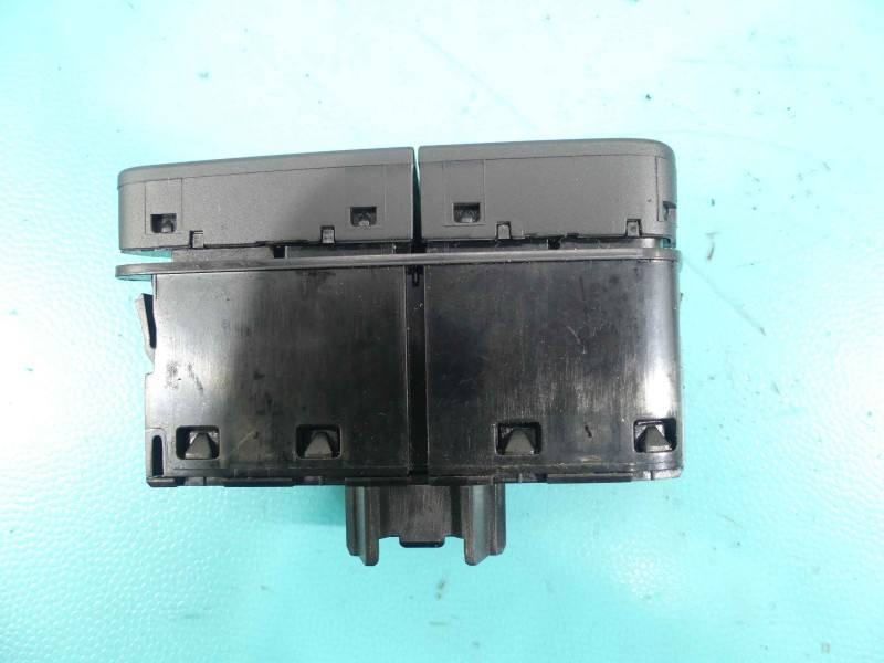 Перемикач кнопка Ford Transit Courier ET76-14B436-CC — фото деталі 3