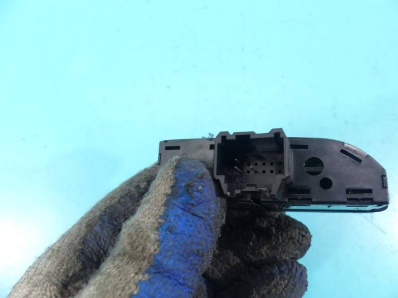 Перемикач кнопка Ford Transit Courier ET76-14B436-CC — фото деталі 6