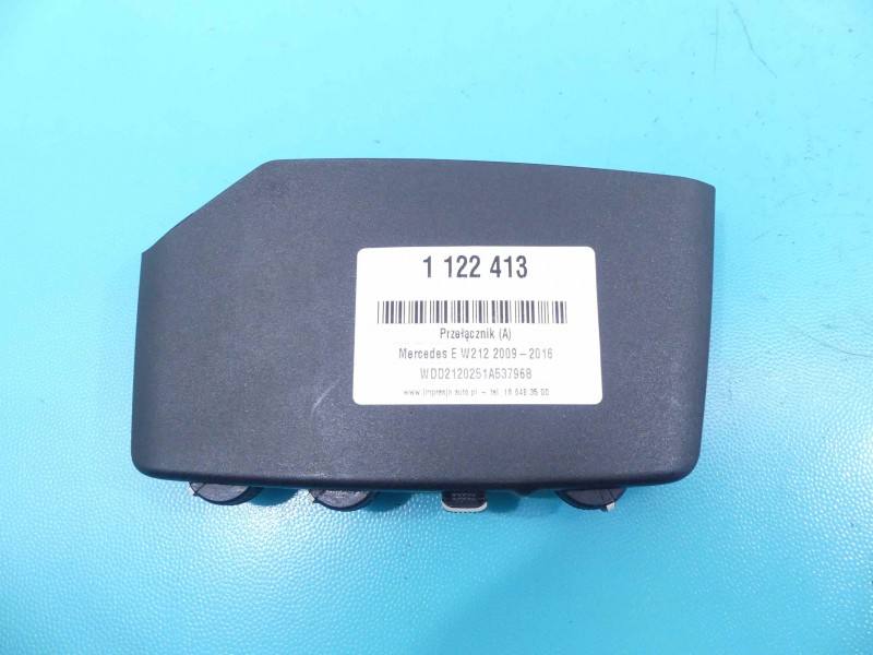 Перемикач кнопка Mercedes E W212 A0008008078 — фото деталі 3