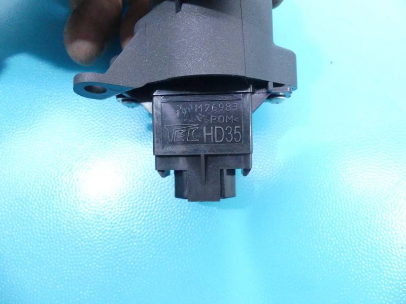 Перемикач кнопка Honda CR-Z M26983 — фото деталі 5