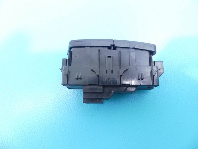 Перемикач кнопка Mercedes ML W166 A2049058502 — фото деталі 3