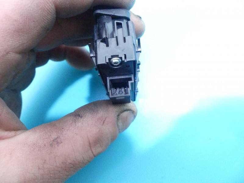 Перемикач кнопка Mercedes ML W166 A2049058502 — фото деталі 5