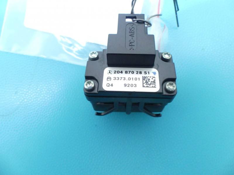 Перемикач кнопка Mercedes C W204 A2048702851 — фото деталі 4
