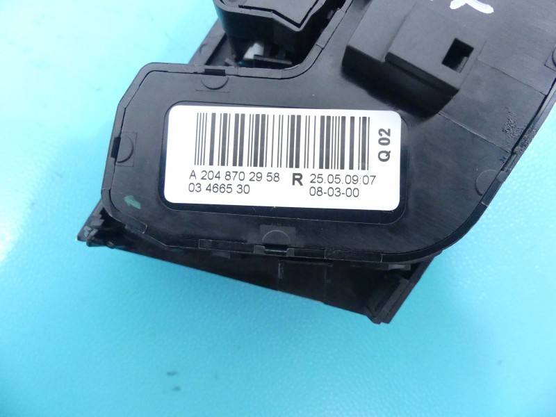 Перемикач кнопка Mercedes C W204 A2048702958 — фото деталі 5