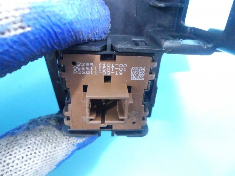 Перемикач кнопка Peugeot 508 96661115XT-01 — фото деталі 5