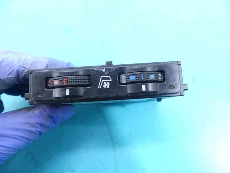 Переключатель кнопка Lexus GS 453451