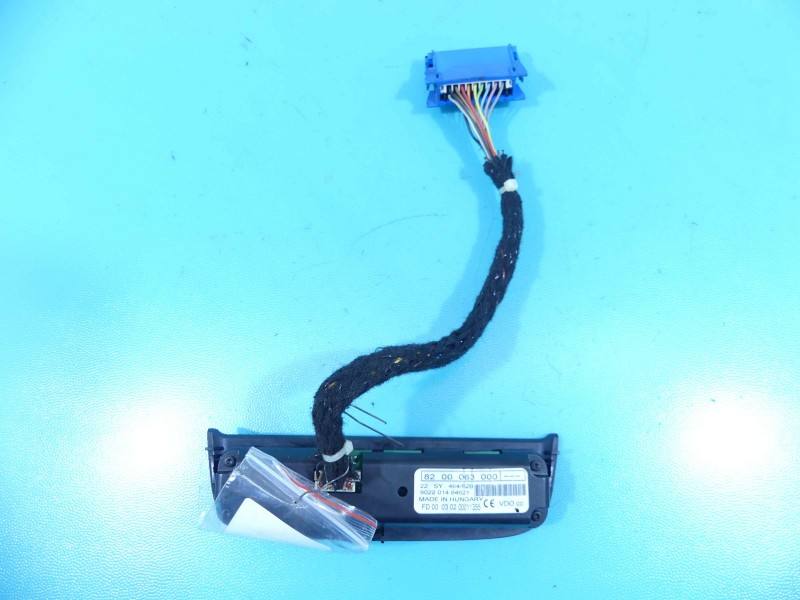 Переключатель кнопка Renault Scenic 1 8200063000 — фото детали 2