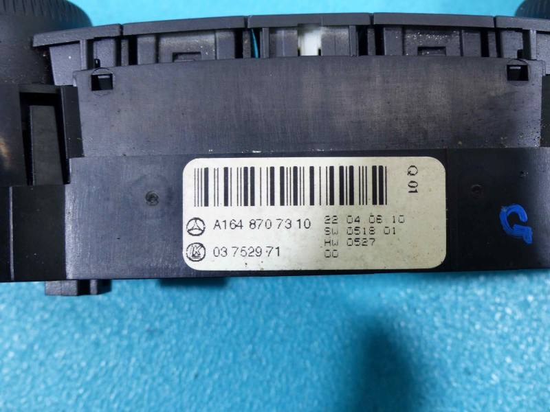 Перемикач кнопка Mercedes GL X164 A1648707310 — фото деталі 4