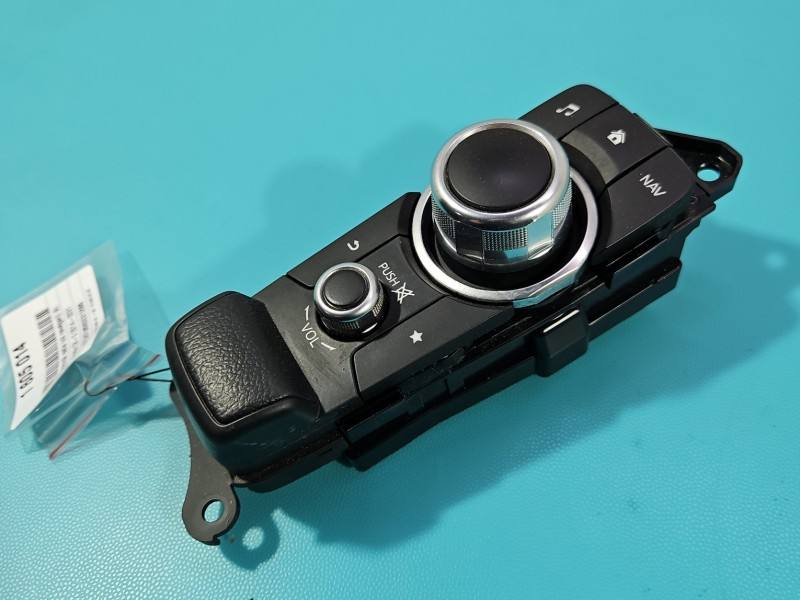 Перемикач радіо навігації Mazda CX 3 LDB5J66CMOA