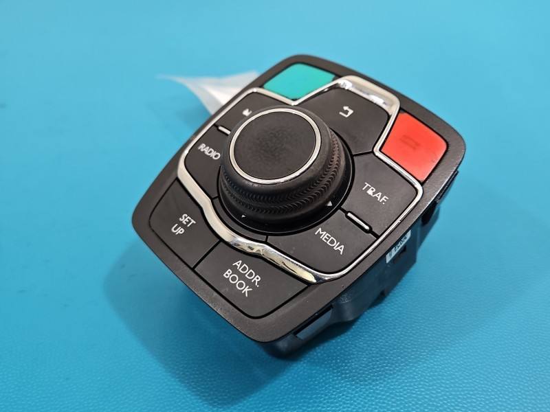 Переключатель радио навигации Citroen DS5 9802390877