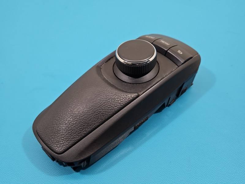 Переключатель радио навигации Lexus CT 84780-76150
